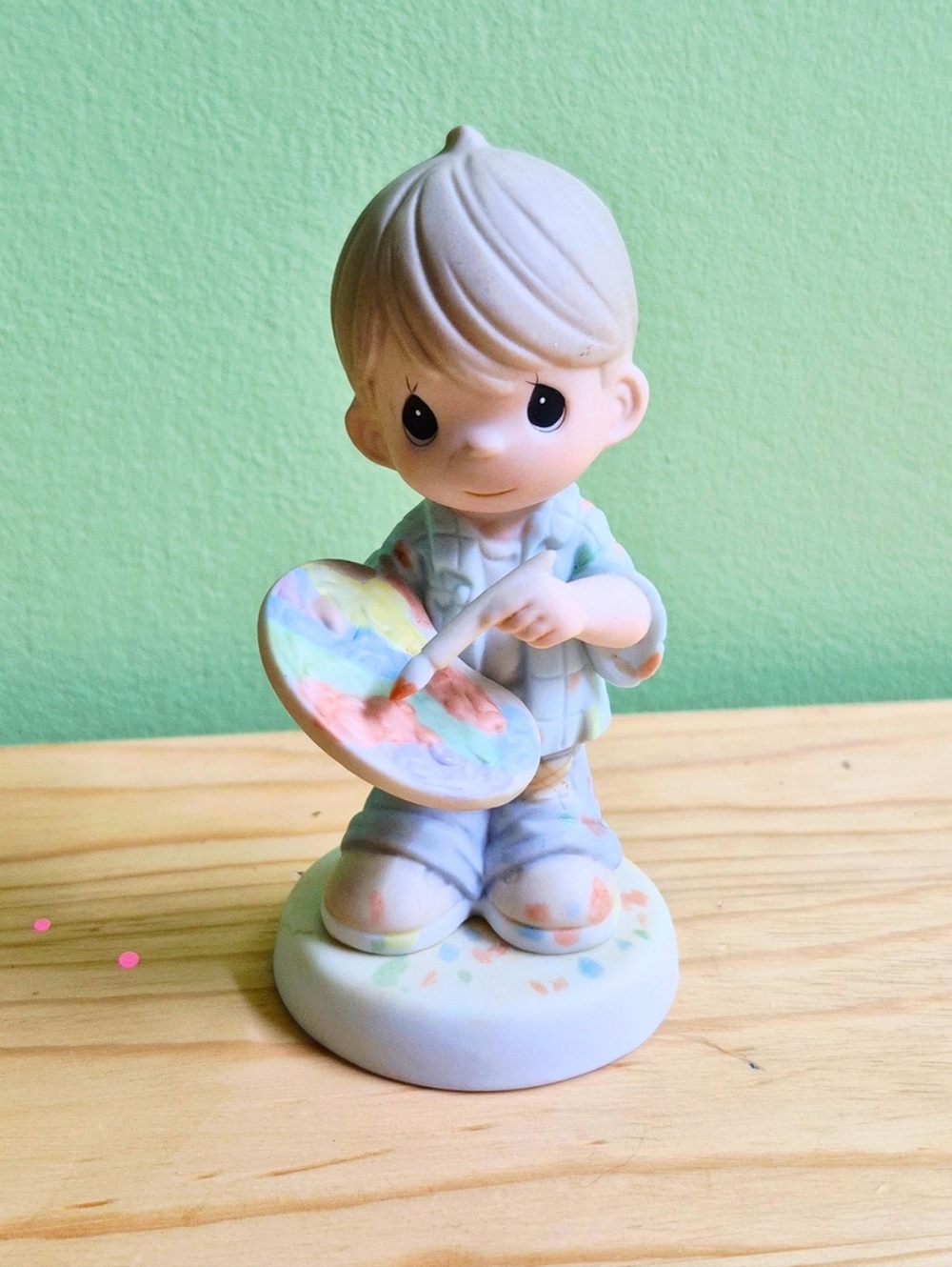 Precious Moments "You Color Our World" Figurine #644463